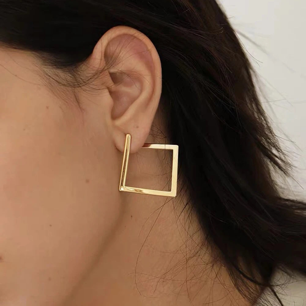 Retro Minimalist Square Earrings Irregular Stud  Exaggerated Cold Wind Earring For Women 2024 New Fashion Jewelry